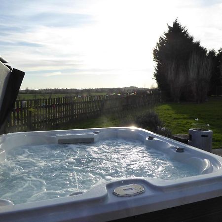 South View Country House Sleeps 12 - Hot Tub - Views Henley-in-Arden Exteriör bild