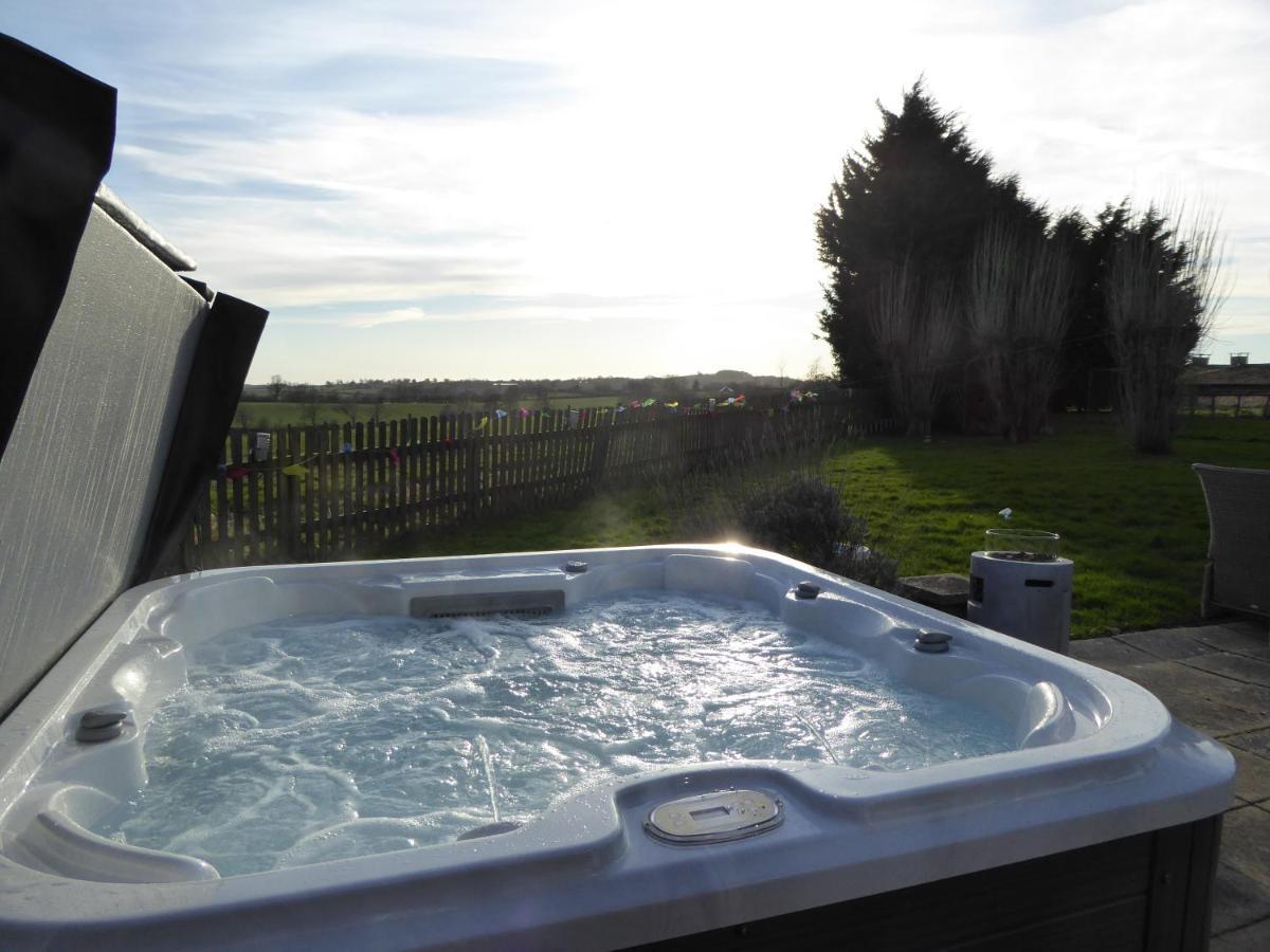 South View Country House Sleeps 12 - Hot Tub - Views Henley-in-Arden Exteriör bild
