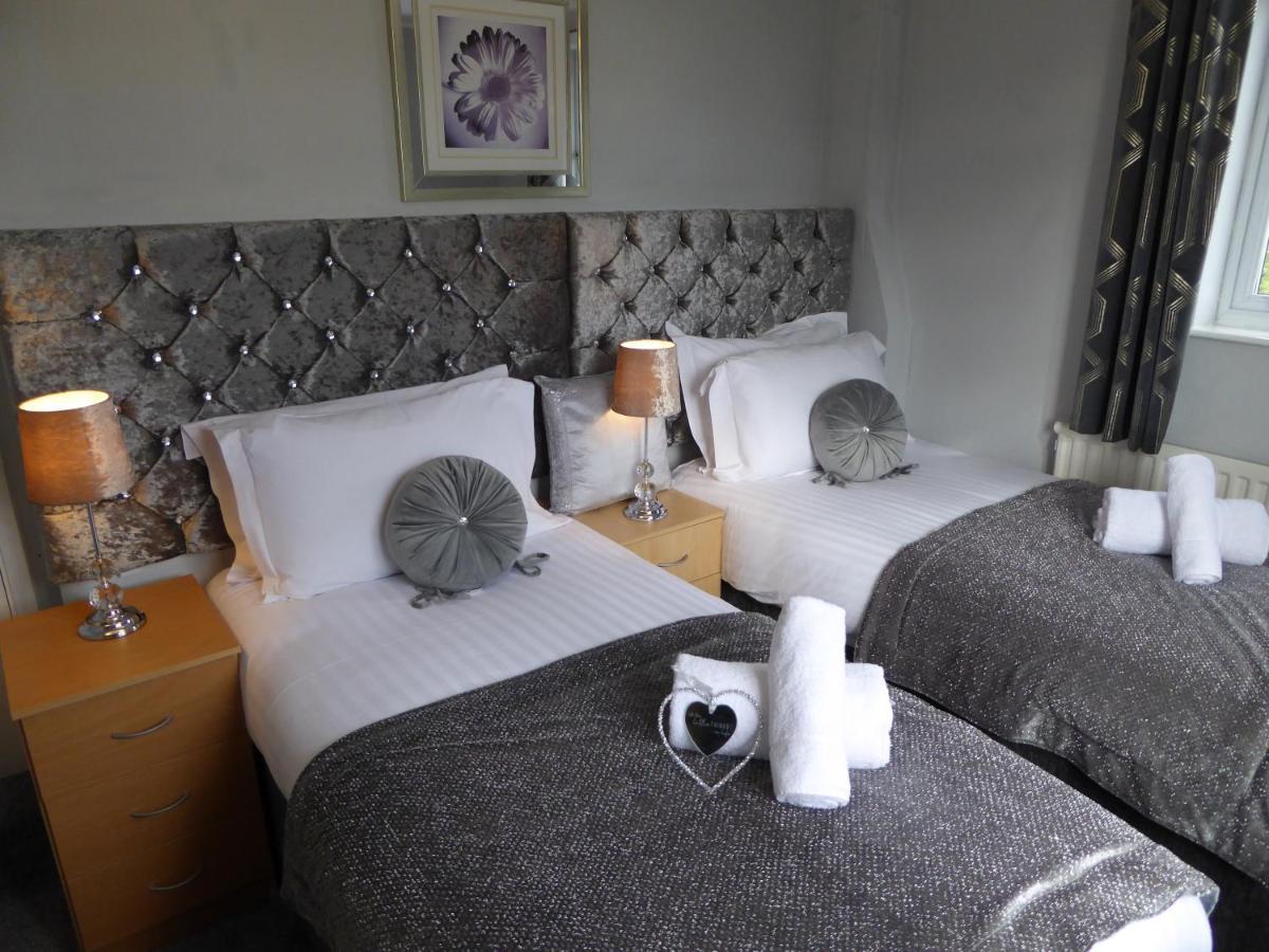 South View Country House Sleeps 12 - Hot Tub - Views Henley-in-Arden Exteriör bild