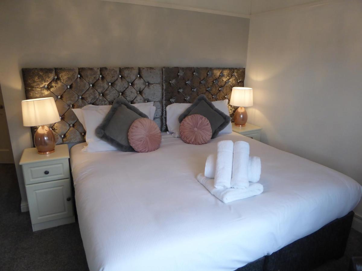 South View Country House Sleeps 12 - Hot Tub - Views Henley-in-Arden Exteriör bild