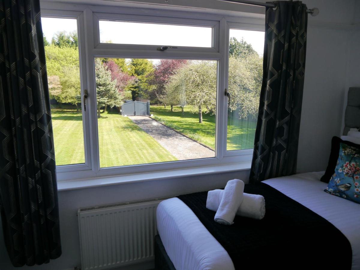 South View Country House Sleeps 12 - Hot Tub - Views Henley-in-Arden Exteriör bild